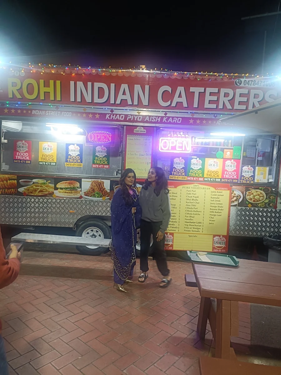 Menu, ROHI INDIAN CATERERS, Best Chole Bhature, pani Puri, gol gappe, Masala dosa, paneer pakoda, pav bhaji, IndoChinese,shakes