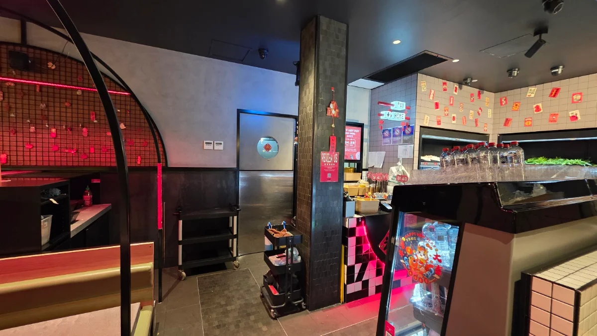 Vibe, 18th Street Hot Pot
