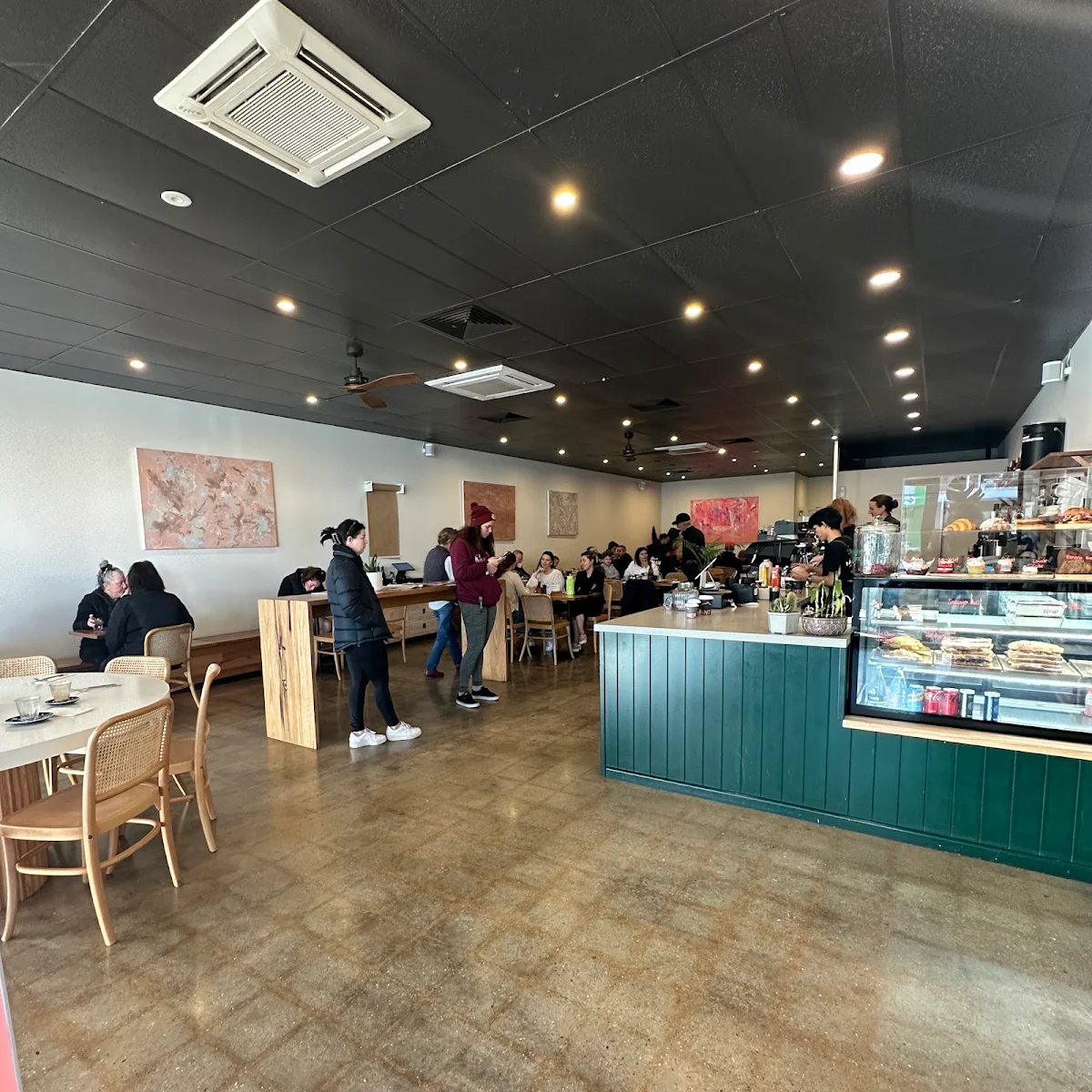 Vibe, The Merchant Benalla