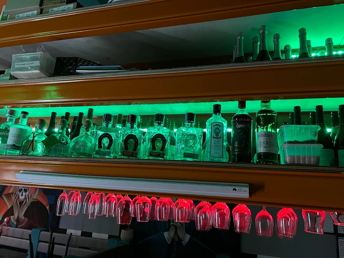 Vibe, Si Senor – Mexican Street Food & Bottomless Brunch Balaclava