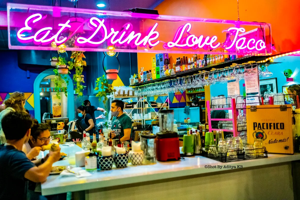 Vibe, Si Senor – Mexican Street Food & Bottomless Brunch Balaclava