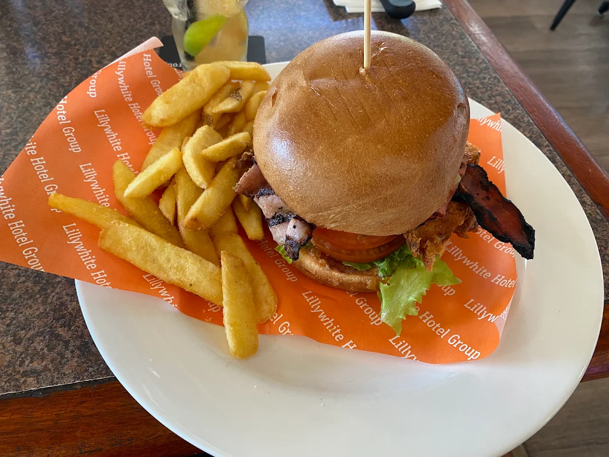 Food & drink, Bushland Beach Tavern