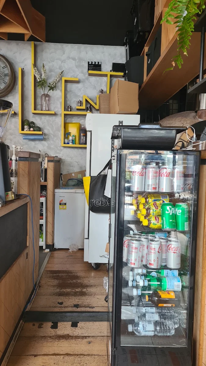 Vibe, Eggshellent Cafe Randwick