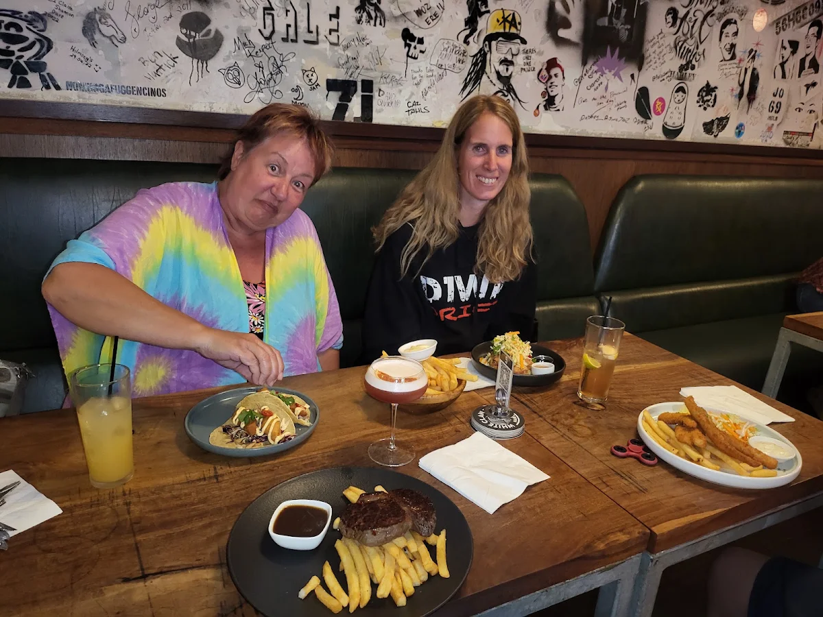 Vibe, The Provincial Bar Geraldton