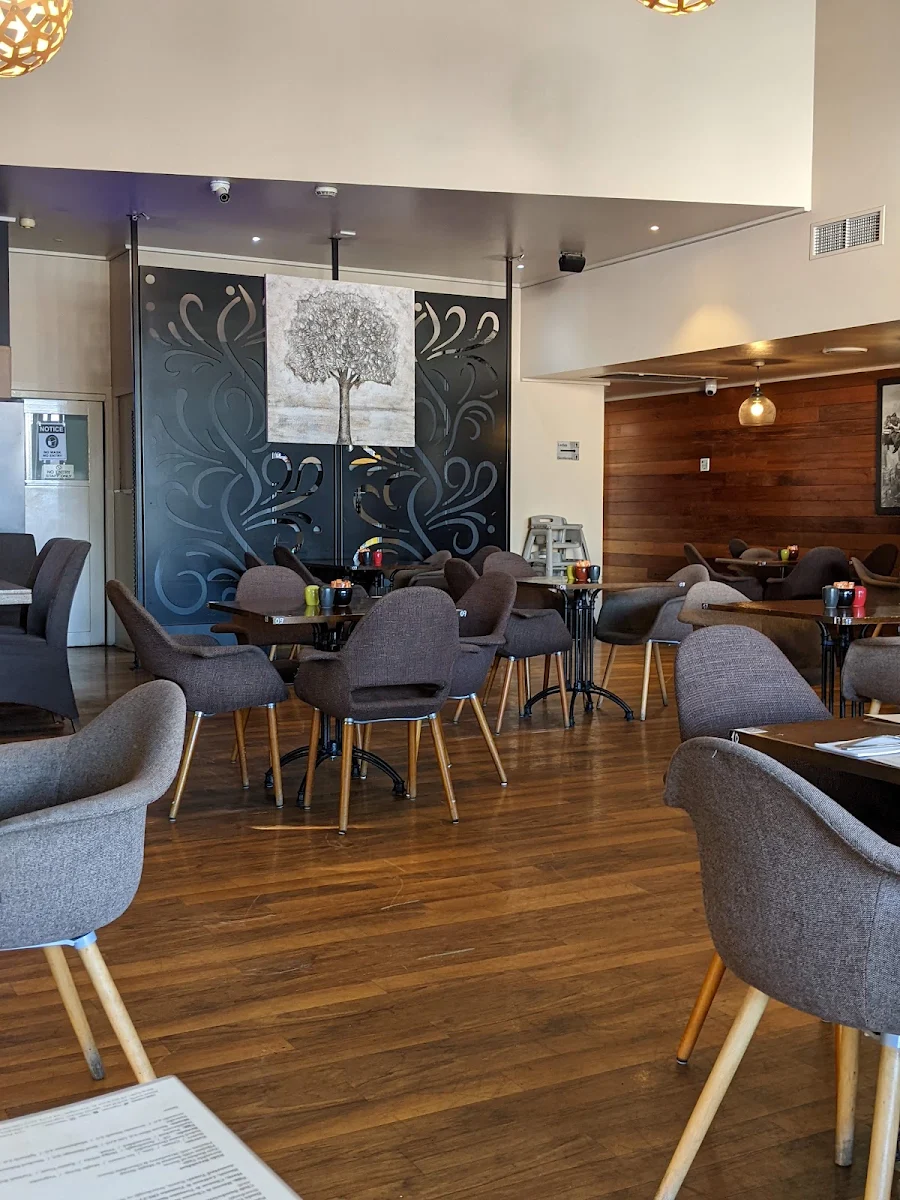 Vibe, Iimis Traralgon - Cafe Restaurant & Cocktail Bar