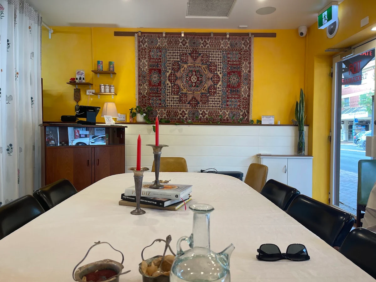 Vibe, Tida Persian Food