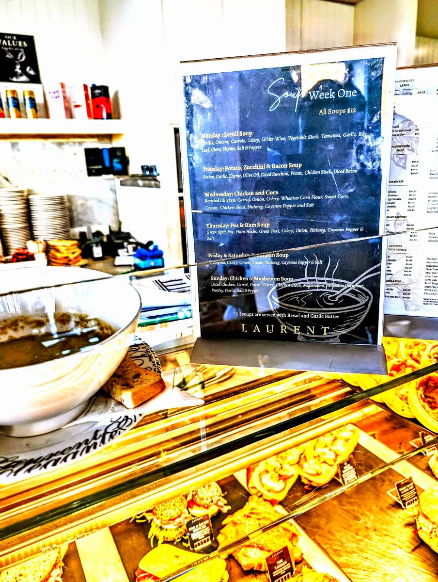 Menu, Laurent
