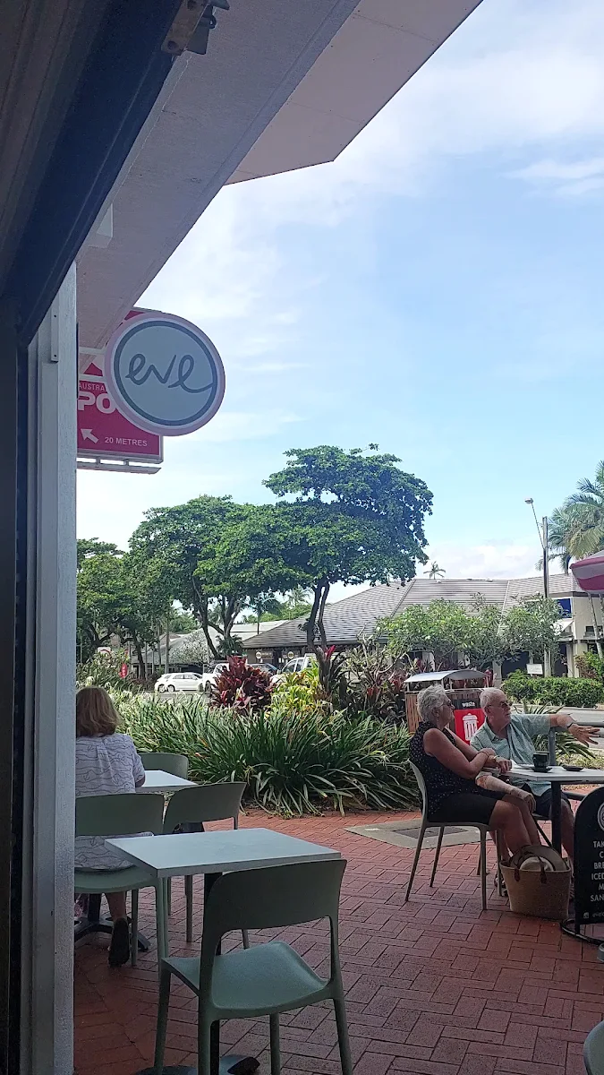 Vibe, eve takeaway