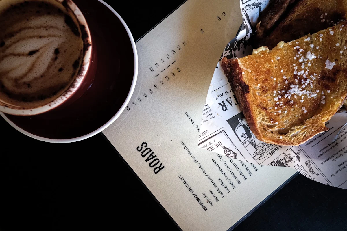 Menu, Roads Store