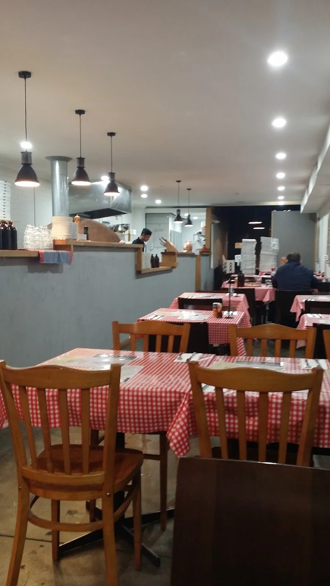 Vibe, The Warehouse Pizzeria