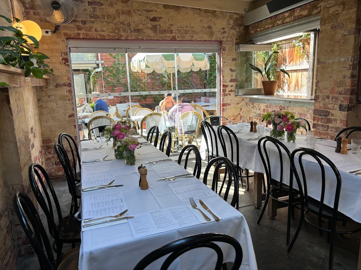 Town & Country Home Garden Cafe cover