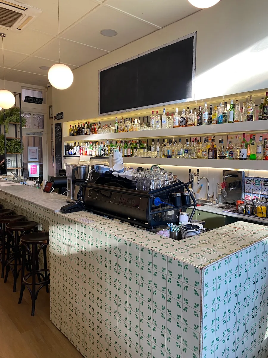 Vibe, Town & Country Home Garden Cafe