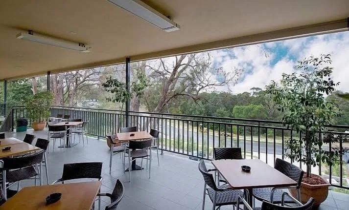 Vibe, Royal Hotel