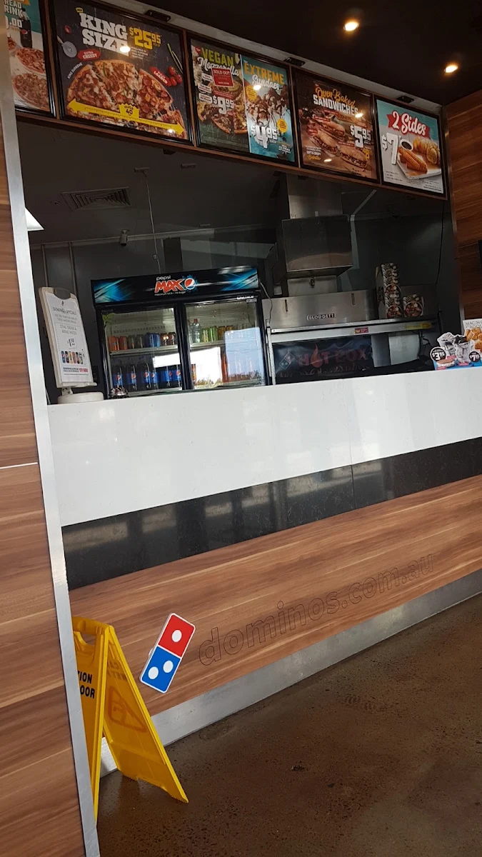 Vibe, Domino's Pizza Newton