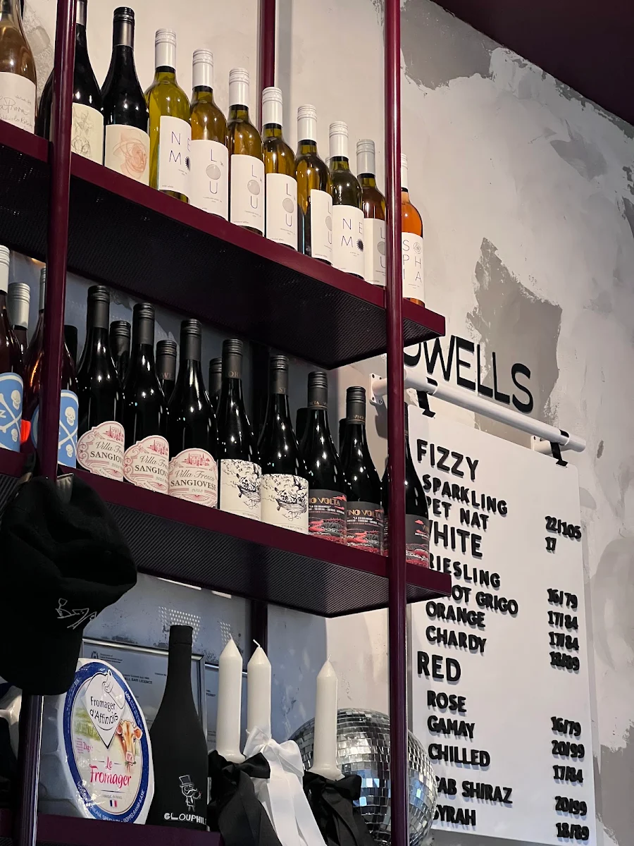 Menu, Powells Fromagerie & Wine Bar