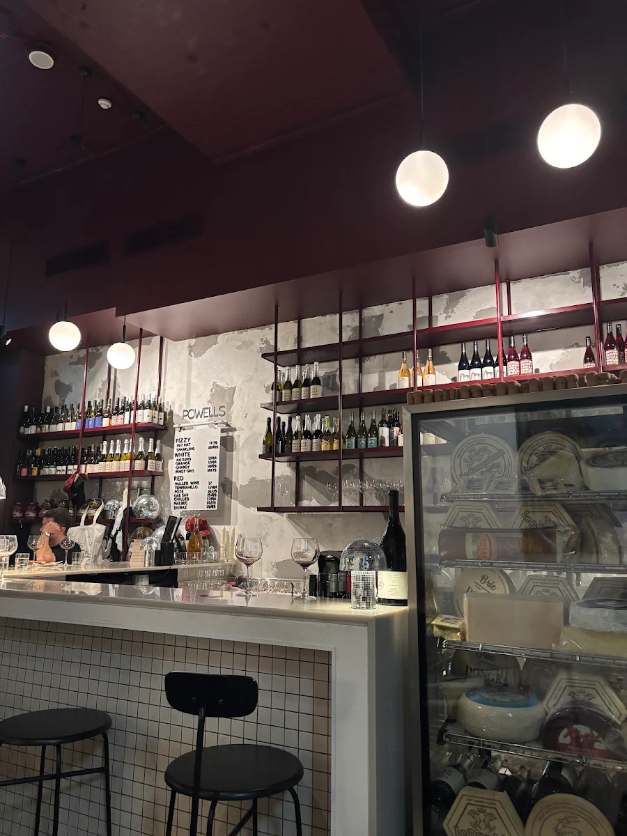 Vibe, Powells Fromagerie & Wine Bar