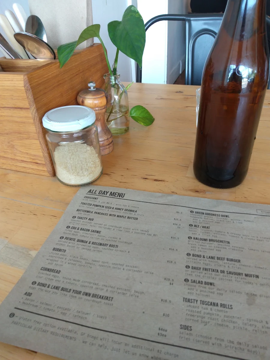 Menu, Bond and Lane