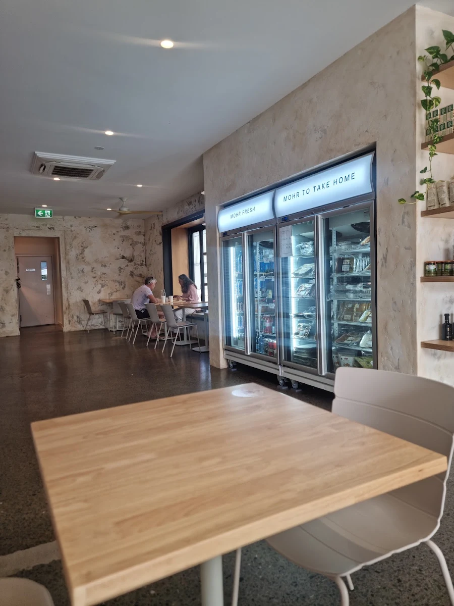 Vibe, Mohr Cafe & Deli
