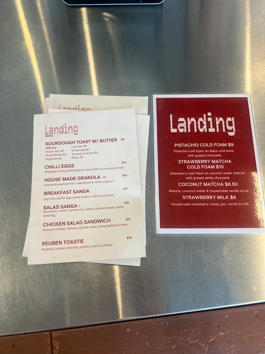 Menu, Landing