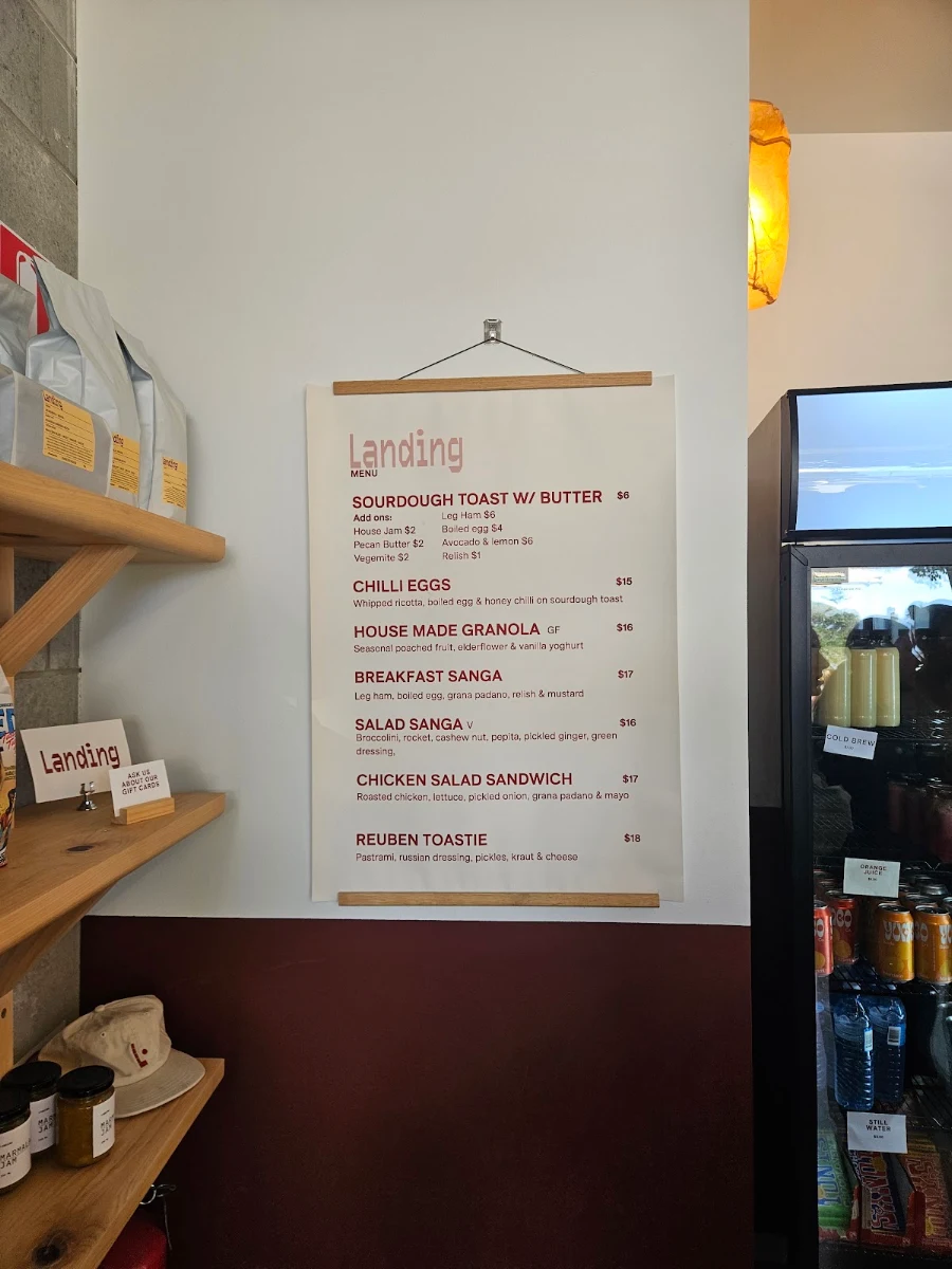 Menu, Landing