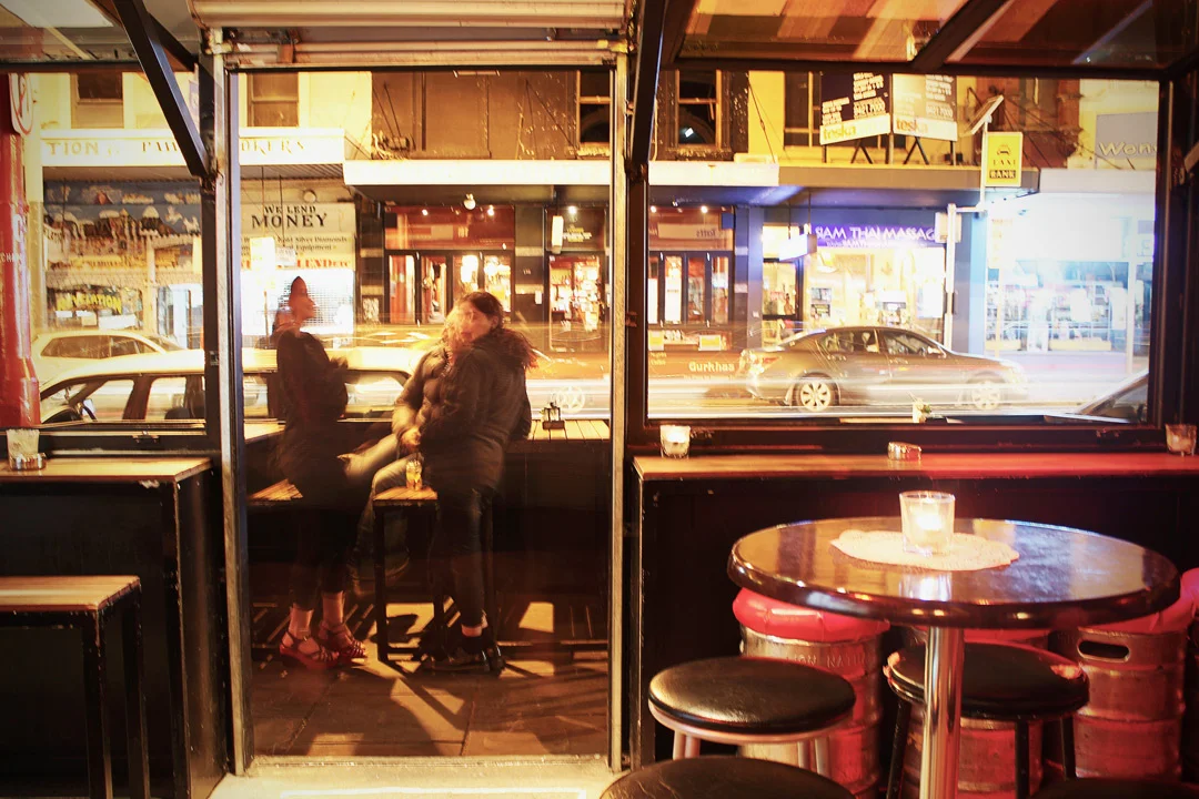 Vibe, Somewhere Bar