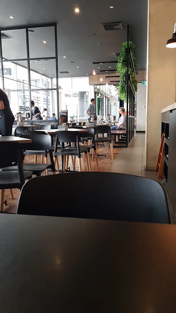 Vibe, The Coffee Club