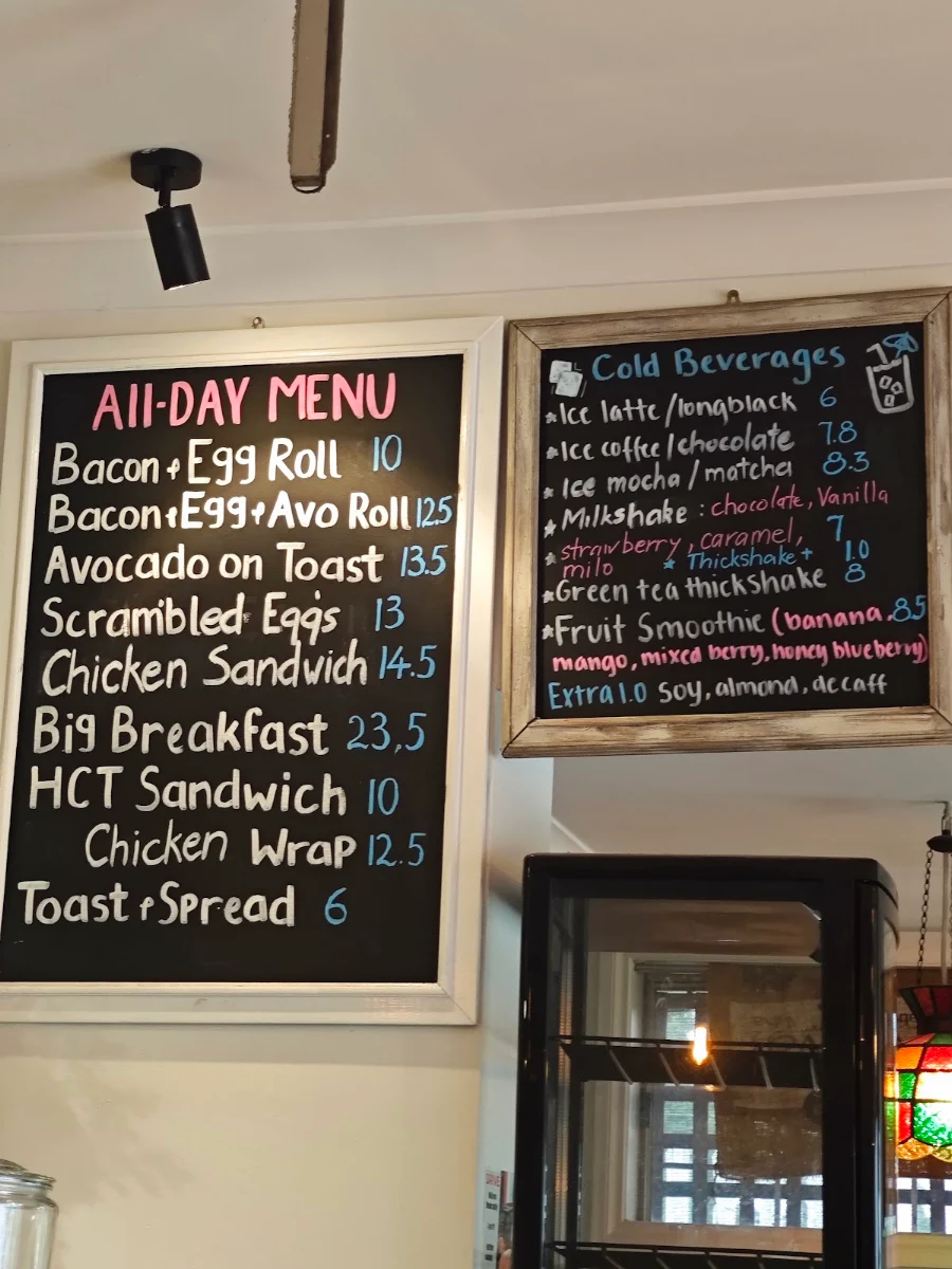Menu, Curl the Whisker Cafe