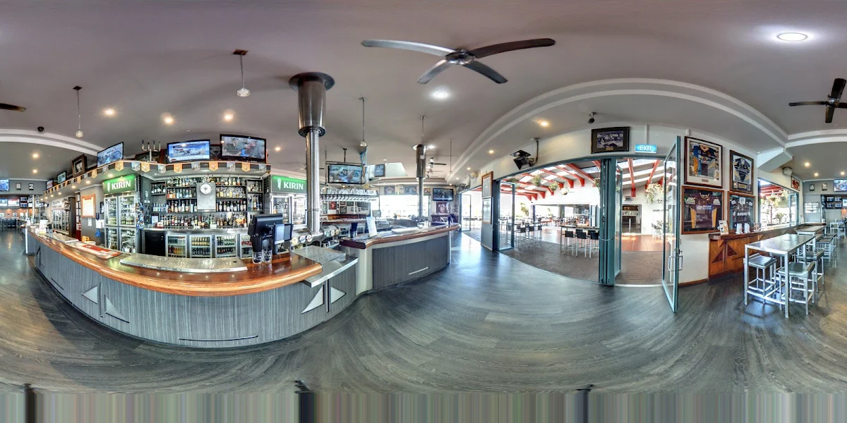 Vibe, Sails Sports Bar