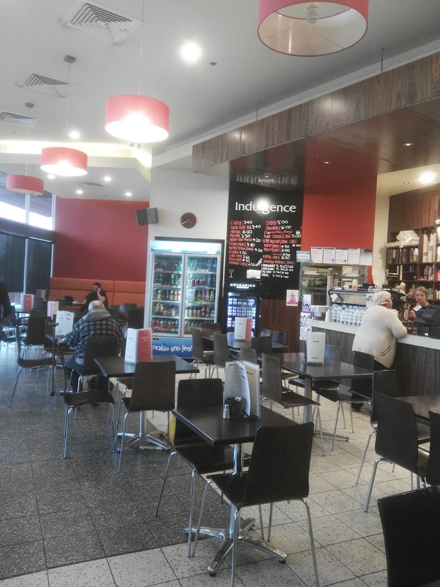 Vibe, Indulgence Cafe