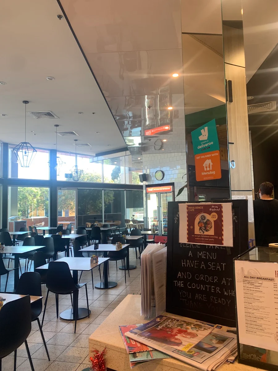 Vibe, Indulgence Cafe