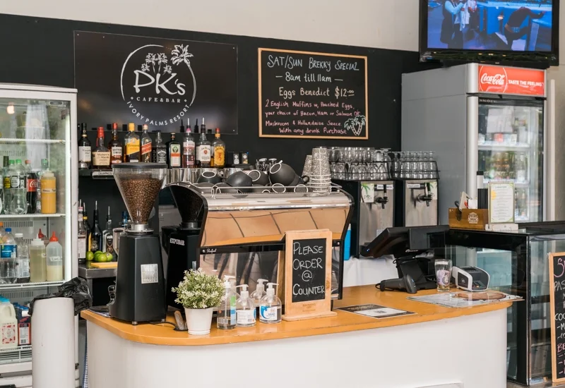 Vibe, Pks Cafe And Bar