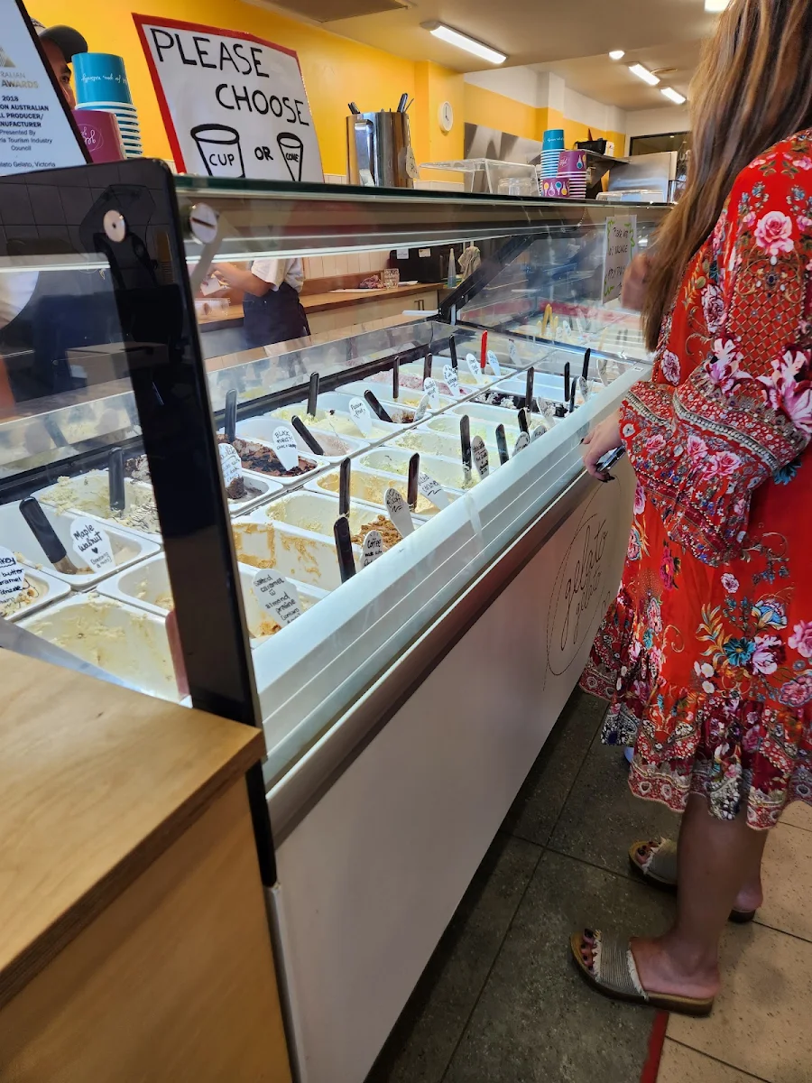 Vibe, Gelato Gelato