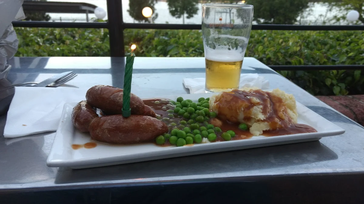 Food & drink, Royal Hotel Taree