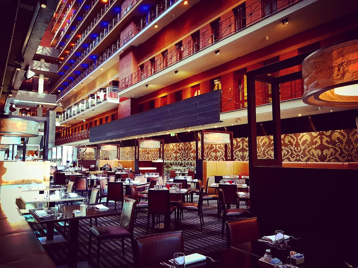 Vibe, Alluvial Restaurant