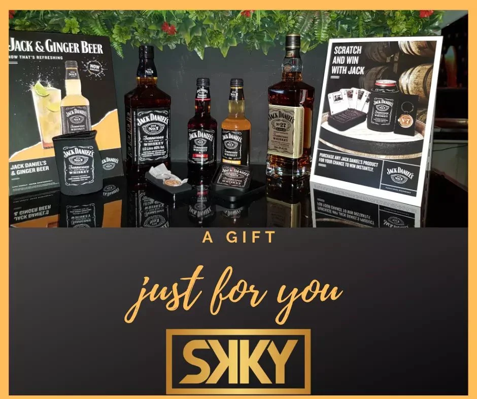 Menu, SKKY Bistro & Party Bar