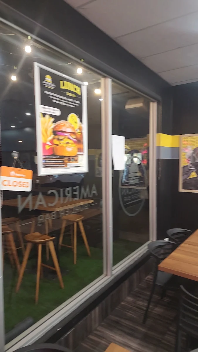 Vibe, American Burger Bar Allenby Garden