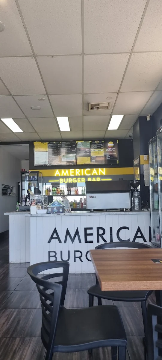 Vibe, American Burger Bar Allenby Garden