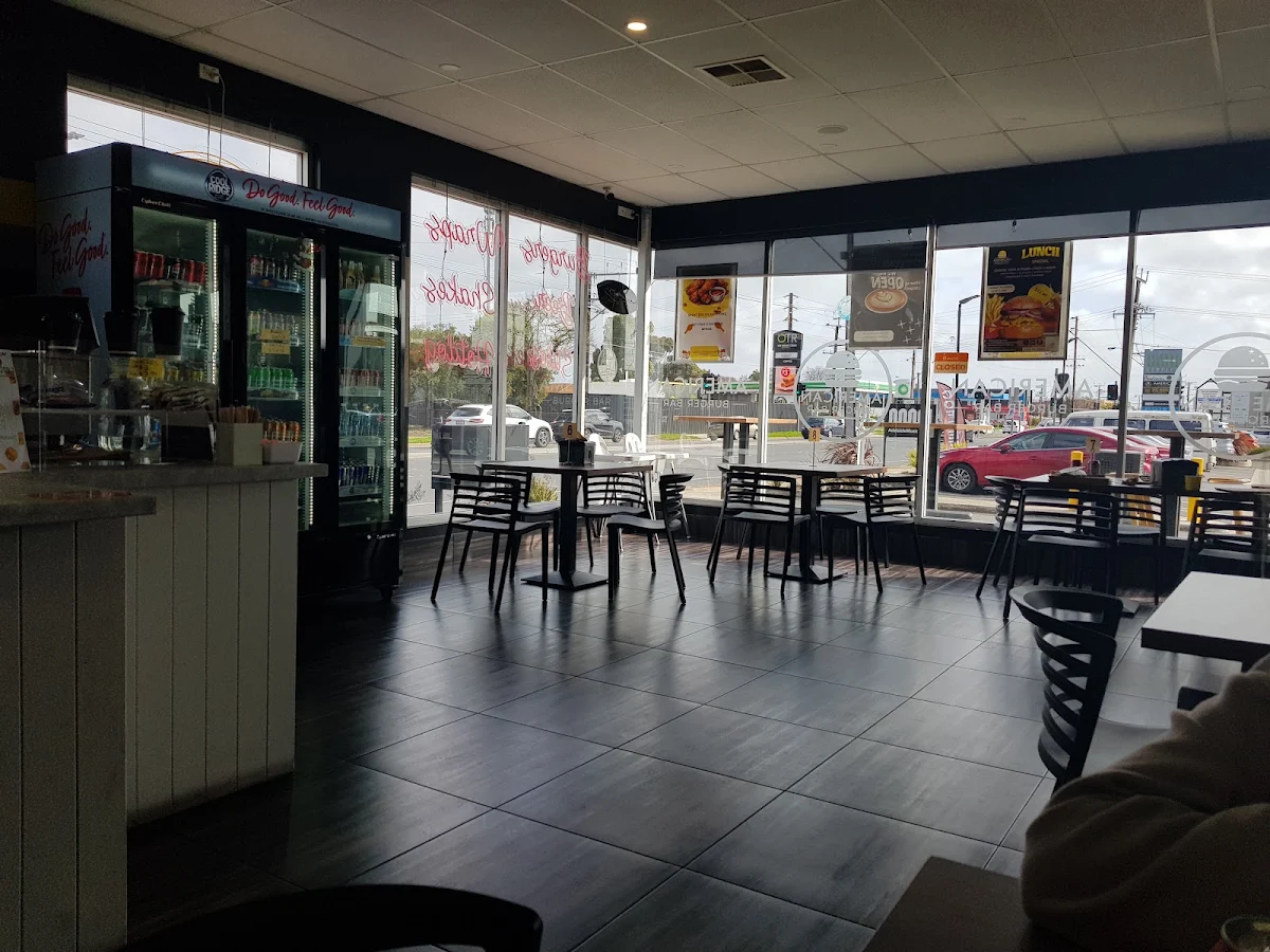Vibe, American Burger Bar Allenby Garden