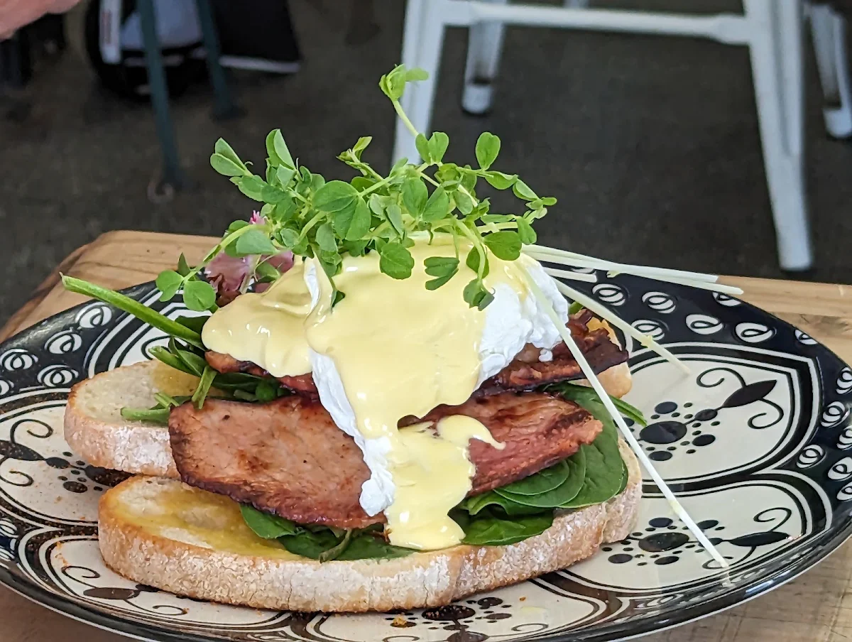 Food & drink, Lovett at Kalbar