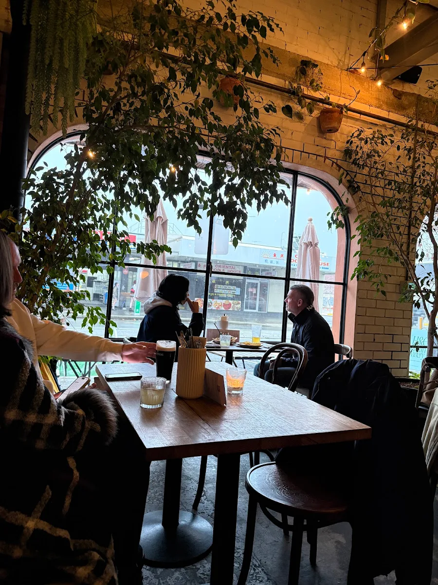 Vibe, H&C Urban Winery