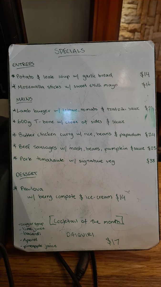 Menu, Whitebull Hotel