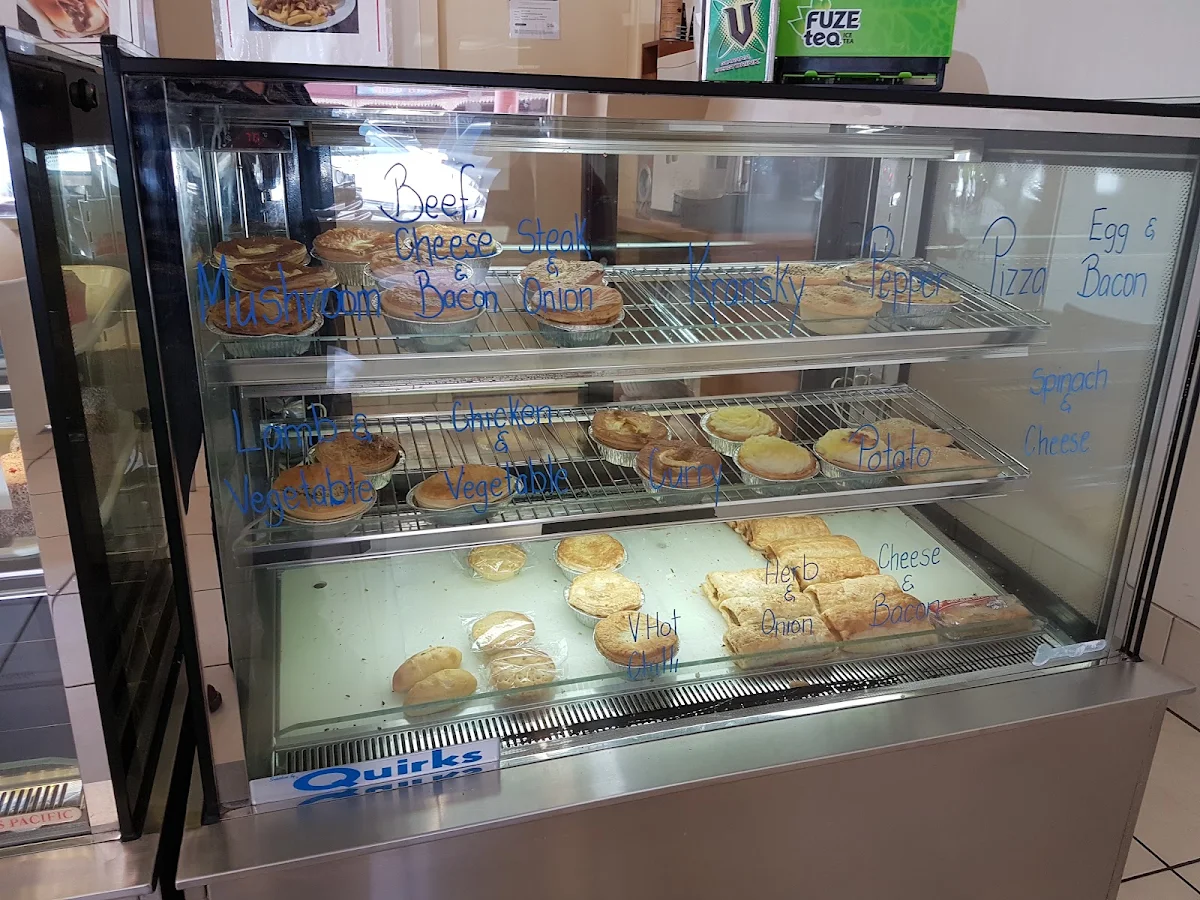 Vibe, Mac's Oven Foods