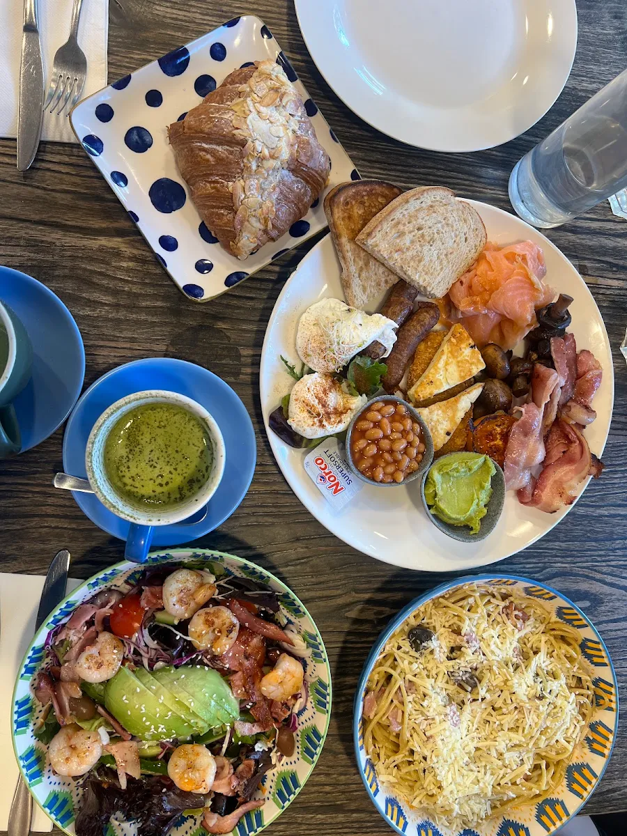 Food & drink, MK Cafe & Restaurant Bar New Farm