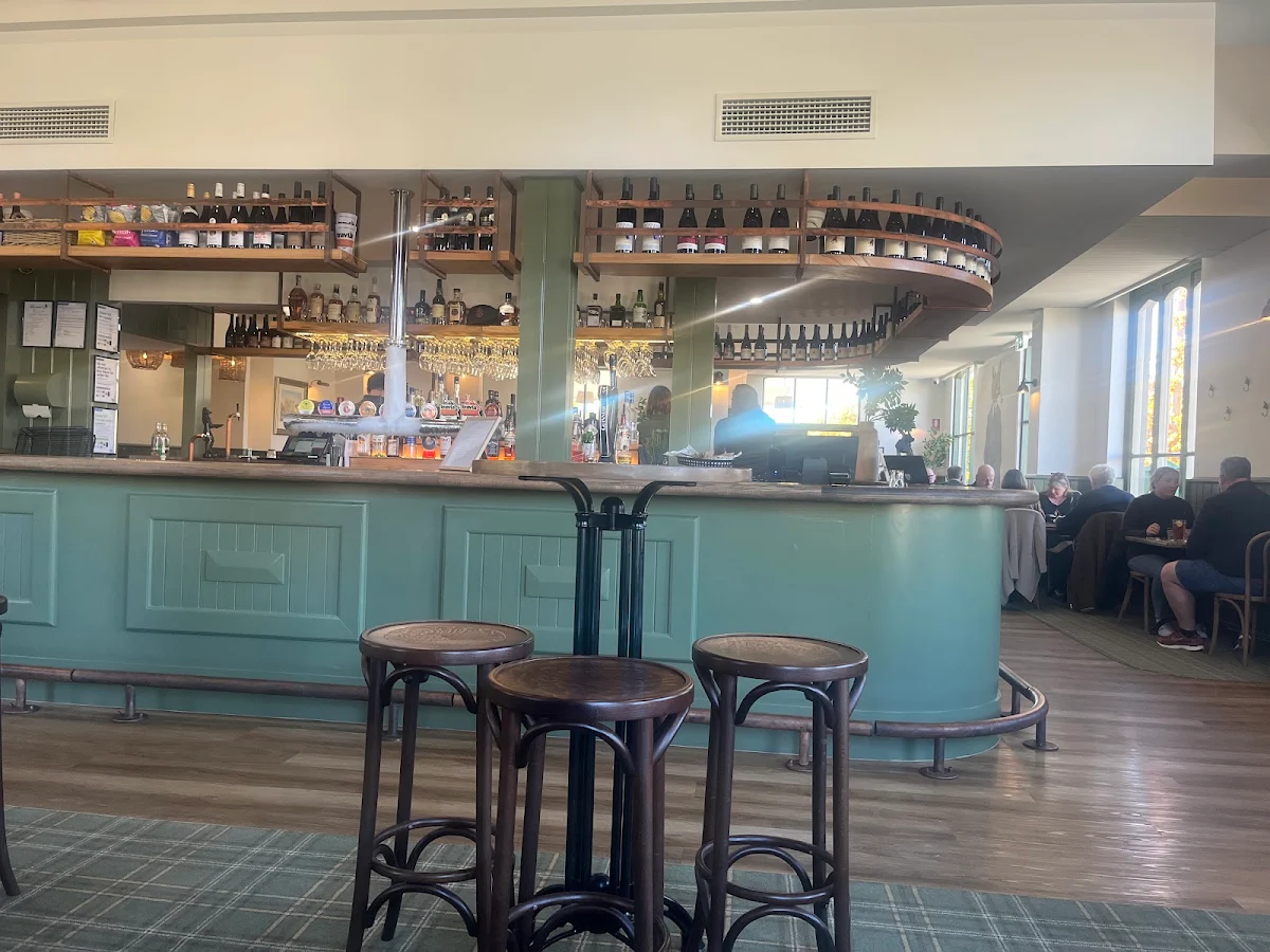 Vibe, The Buninyong Hotel