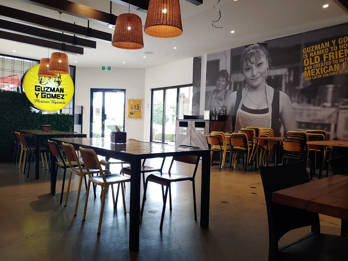Vibe, Guzman y Gomez - Browns Plains