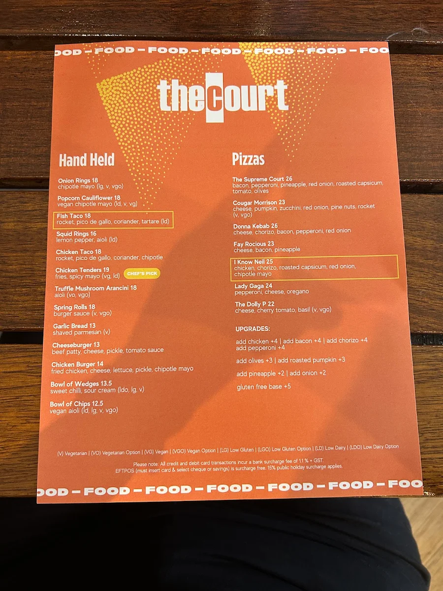 Menu, The Court