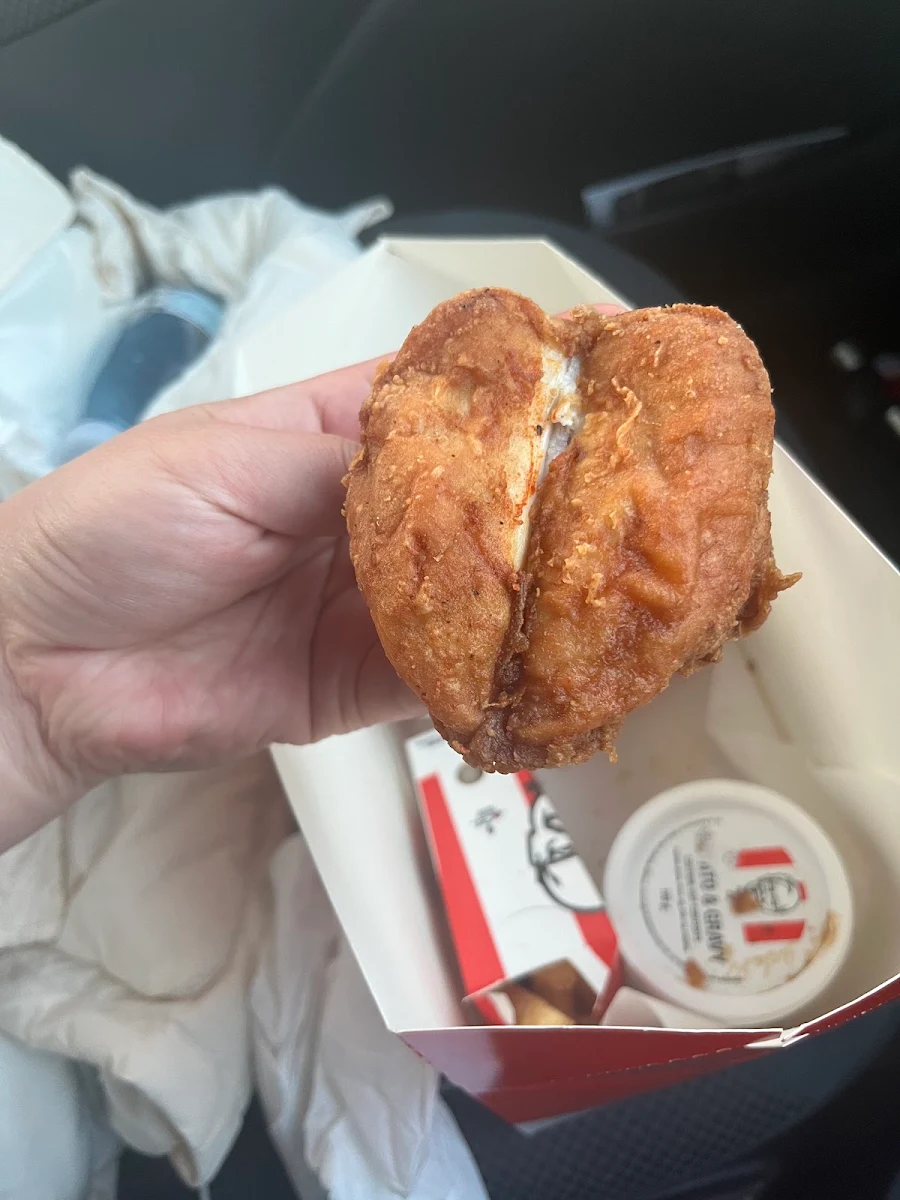 Food & drink, KFC Chelsea Heights