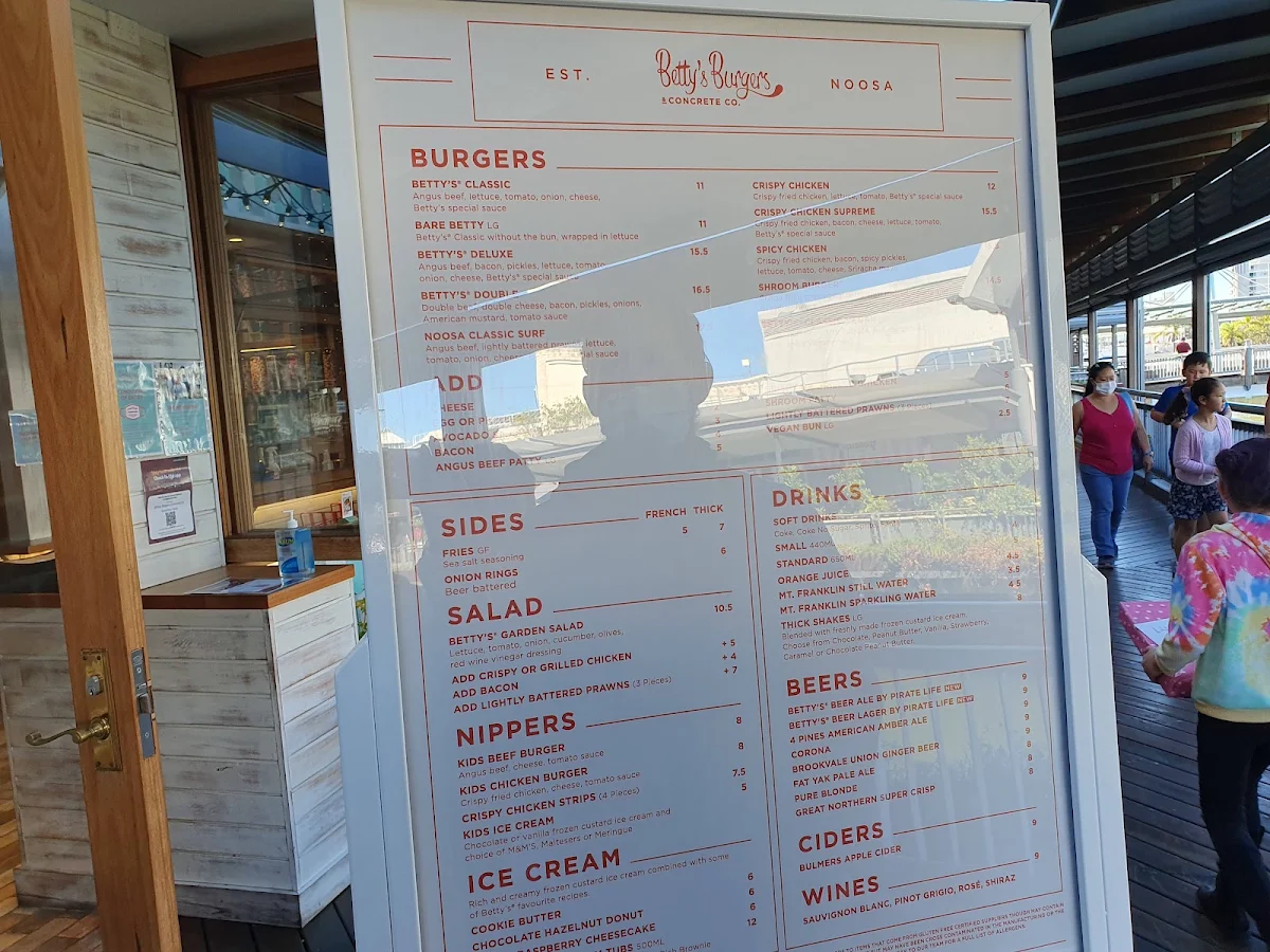 Menu, Betty's Burgers
