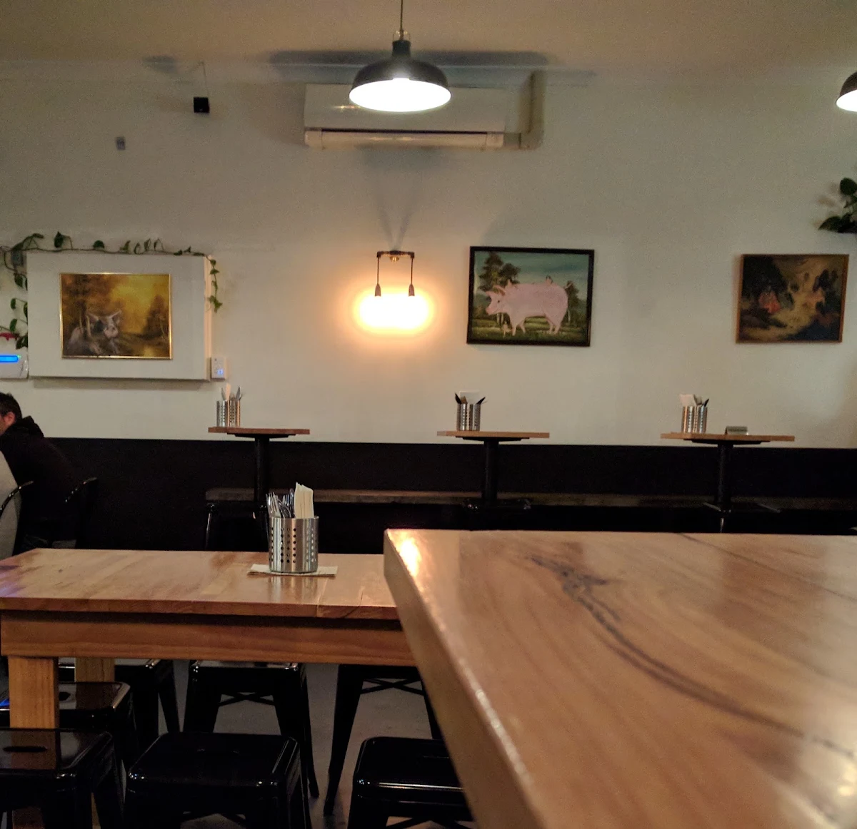 Vibe, Piggy Food Co