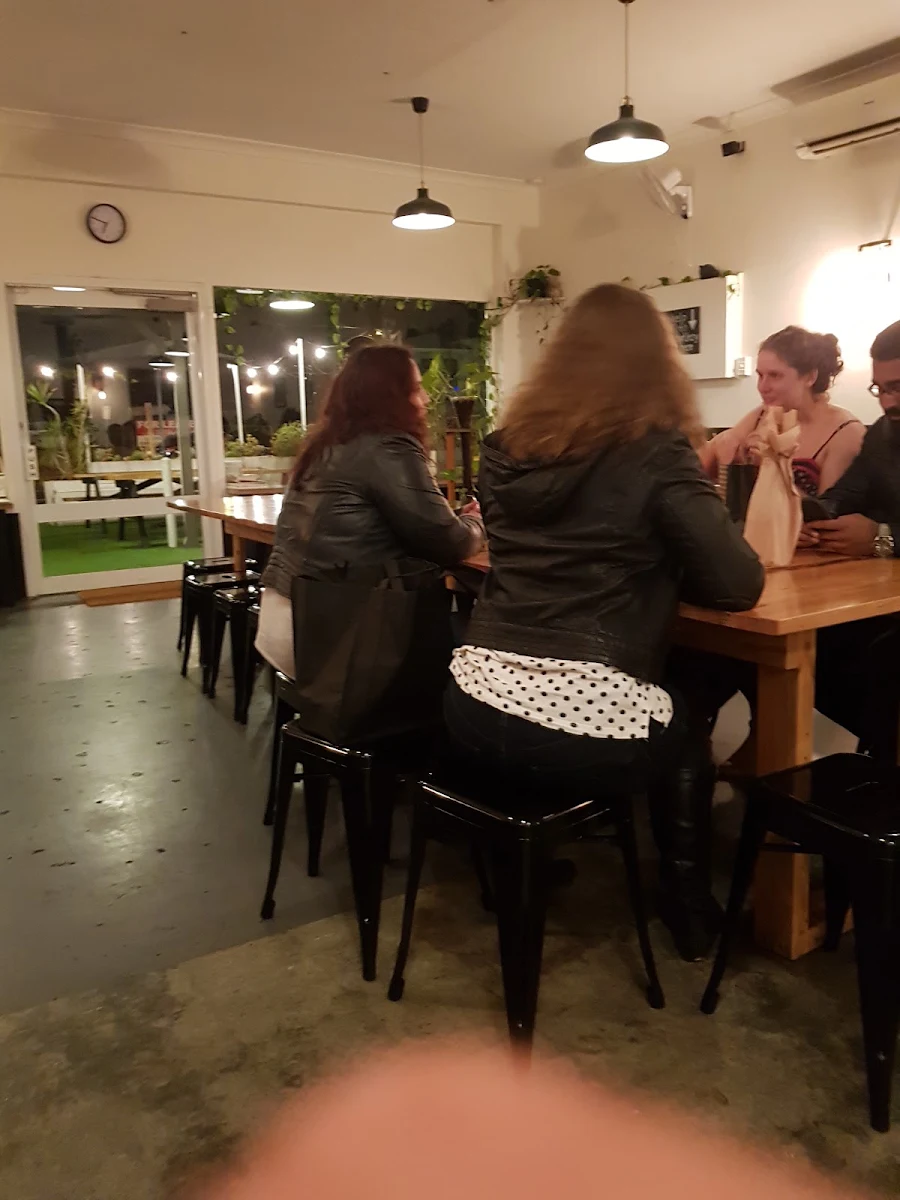Vibe, Piggy Food Co